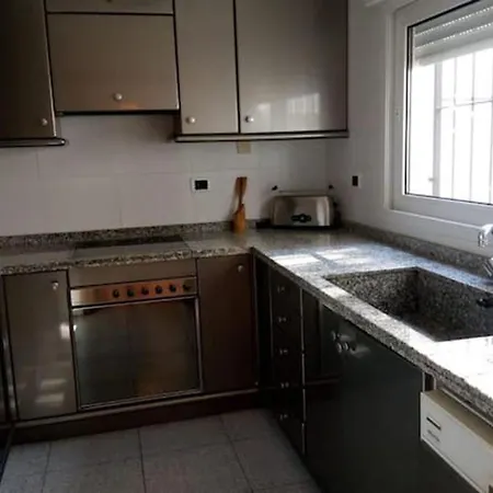 Spacious House In * プラヤ・デアロ