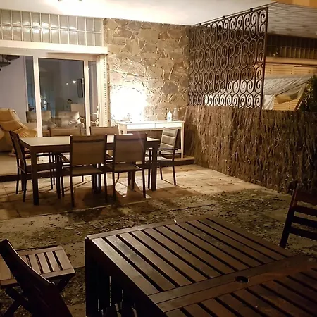 別荘 Spacious House In プラヤ・デアロ