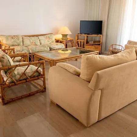 Spacious House In * プラヤ・デアロ