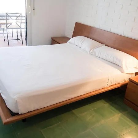 別荘 Spacious House In プラヤ・デアロ