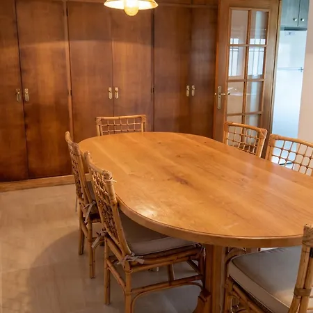 Spacious House In 別荘 プラヤ・デアロ