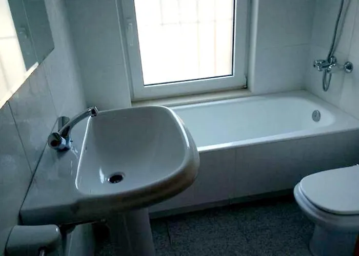 Spacious House In בית נופש פלטחה ד'ארו